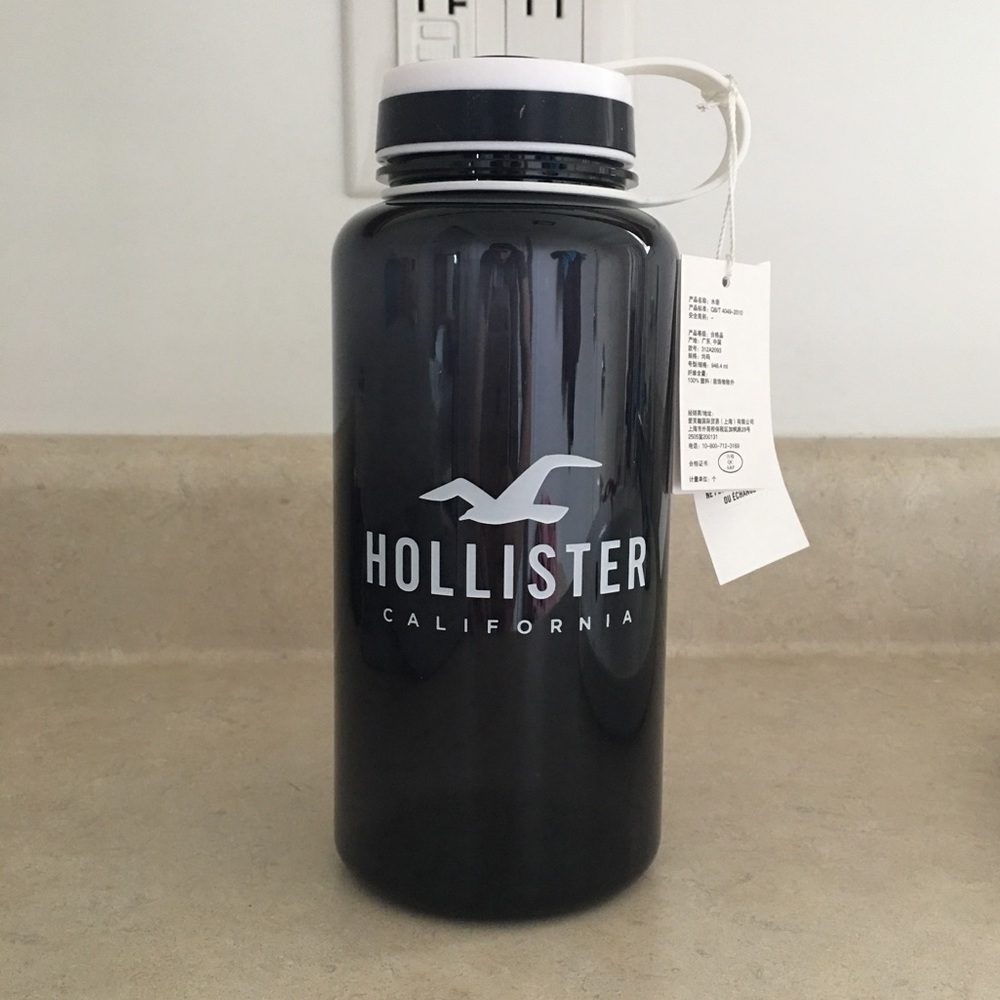 Hollister water bottle